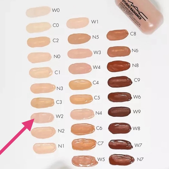 MAC Studio Radiance Face & Body Foundation W2 - Picture 7 of 12